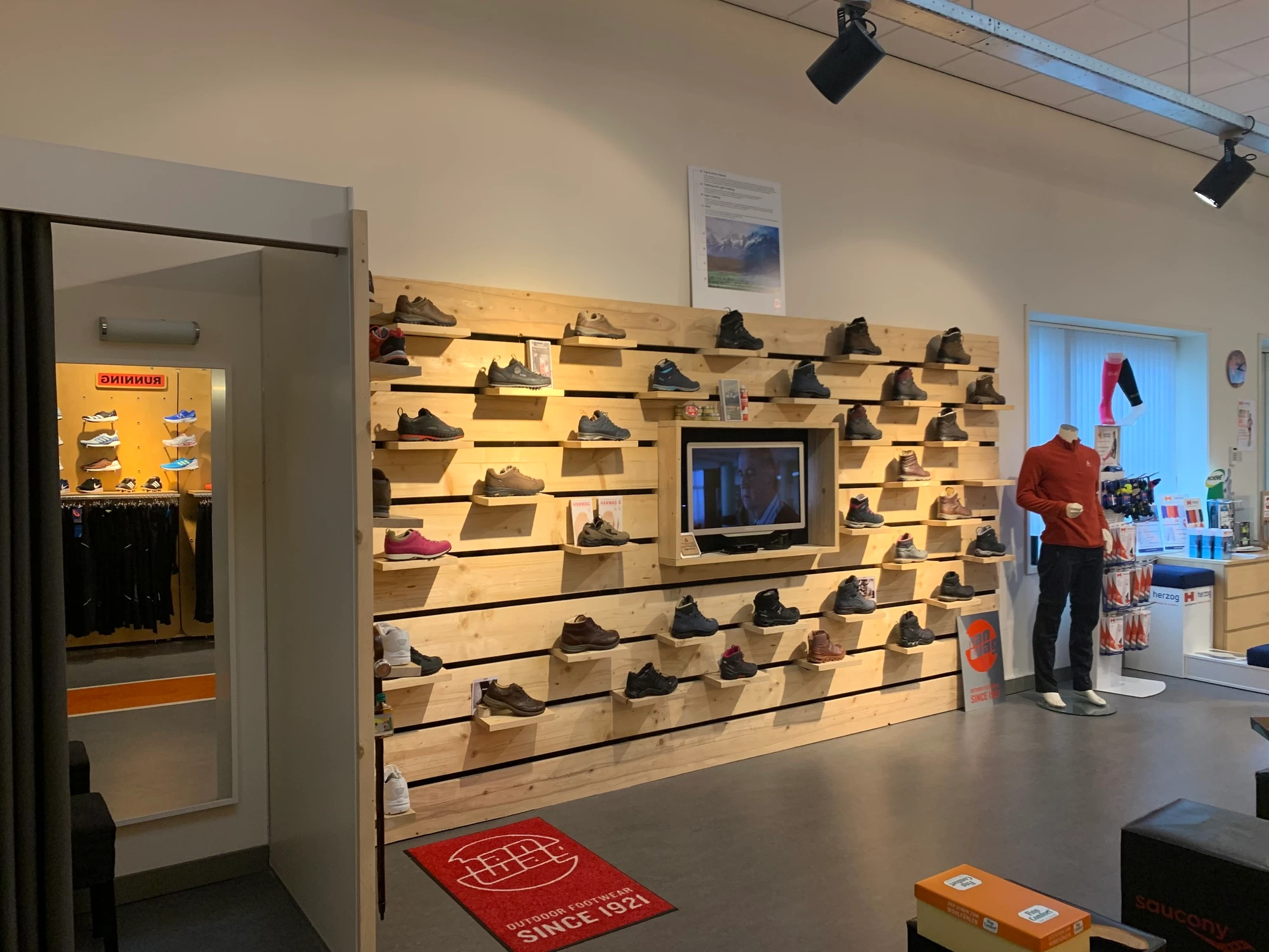 Najaarswandeling Oosterbaan Sport- en Wandelschoenen
